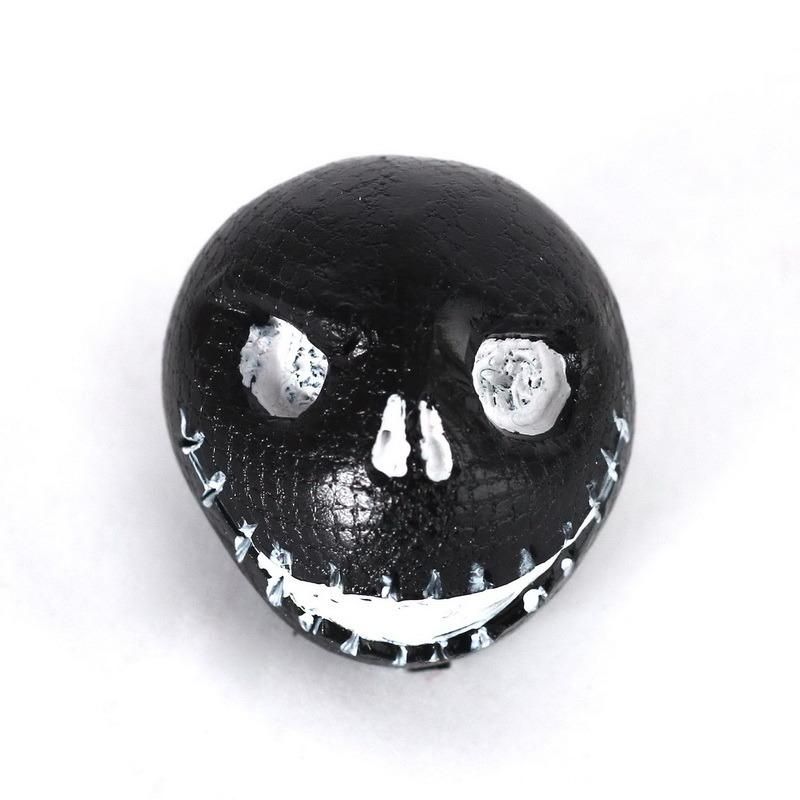 Halloween′s Festival Holiday Skull Ornaments for Decoration