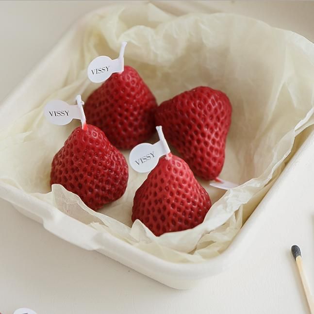 Hot Selling Soy Wax Cute Strawberry Scented Candles Party Candle