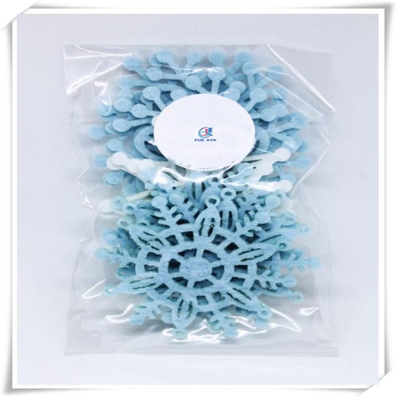 White Polyester Felt Snowflakes for New Year, Christmas Decoration