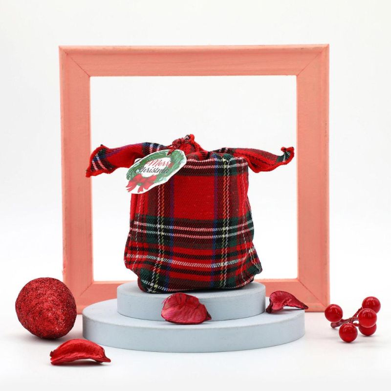 New Style Quadrille Cloth Bag Scented Candle for Christmas Decor