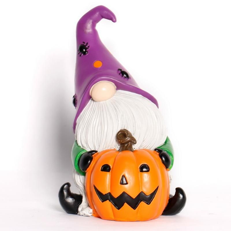 Latest Style Wholesale Custom High Quality Party Accessories Craft Halloween Resin Gandalf on Pumpkin