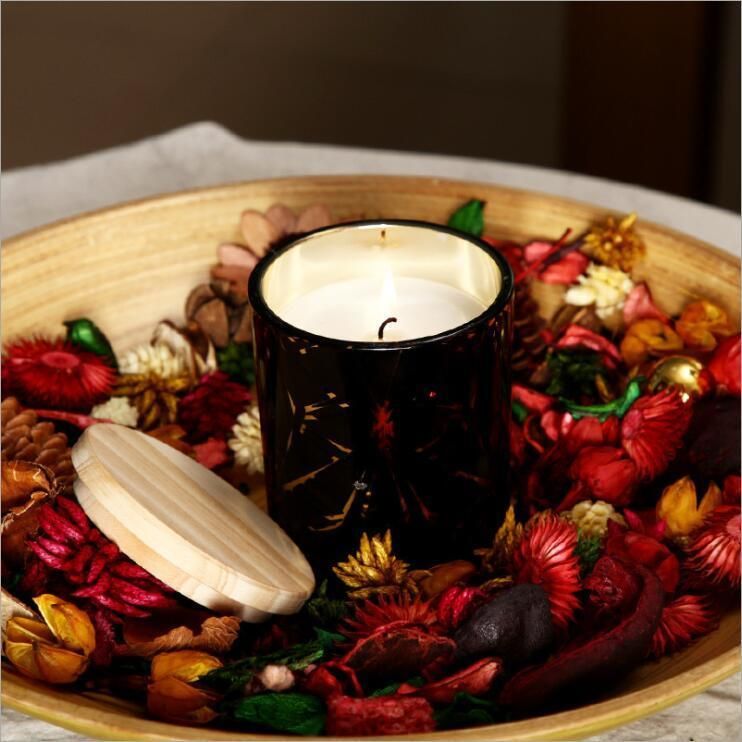 Luxury Return Gifts Glass Jar Wooden Lid Stopper Soy Scented Candle