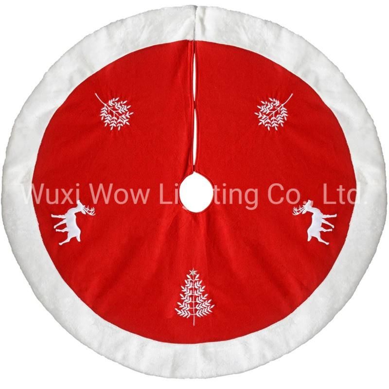 Reindeer Christmas Tree Skirt Decoration, 122 Cm - Red/White