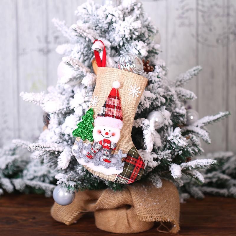 Christmas Decorations Santa Claus Socks Plaid Dolls Linen Socks Christmas Tree Pendant Display a Christmas Gift Bag