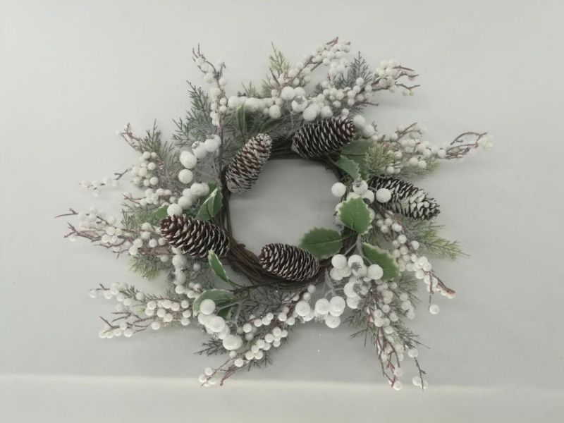 Top Quality Artificial Christmas Glitters Ornament Wreaths with Poinsettia Flowers for Xmas Decoration
