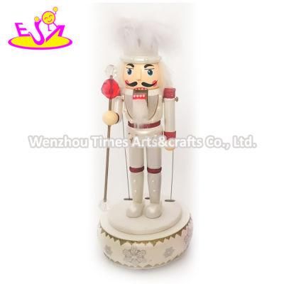 2019 High Quality Decor Wooden White Nutcracker Soldier with Bass W02A338
