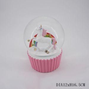 Manufacturer Customized Polyresin Snowglobe Country Building Souvenirs Gift Resin Water Ball Snow Globe Wholesale